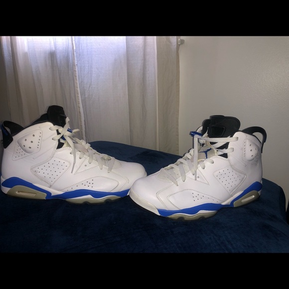 Jordan 6s - Picture 6 of 6